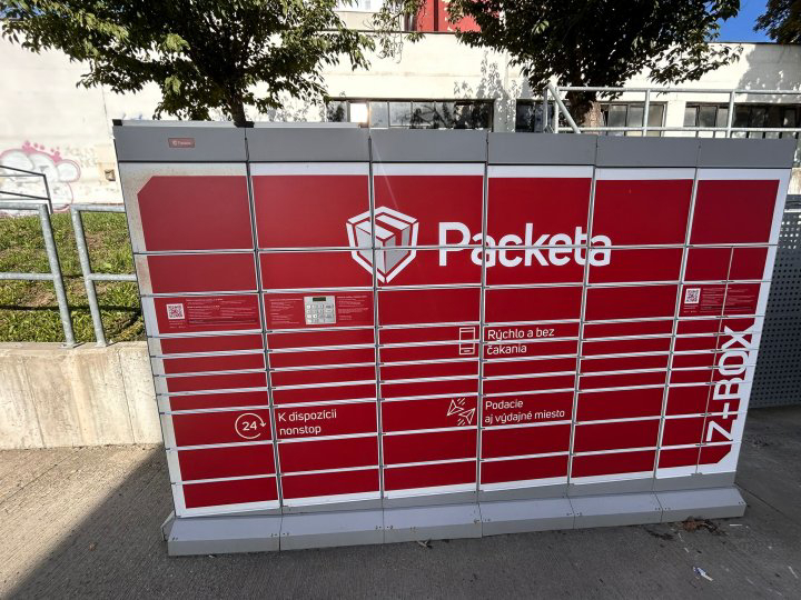 Z-BOX Bratislava, Pekná cesta 9920/2C (Lidl)