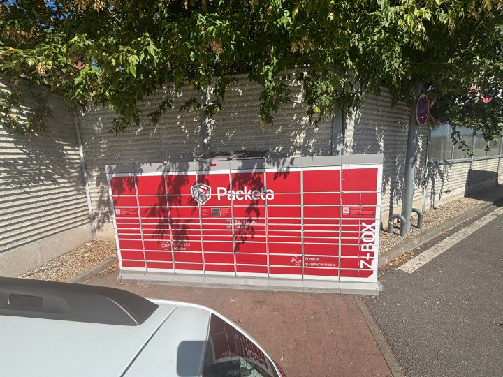 Z-BOX Komárno, Mederčská 4708 (Lidl)