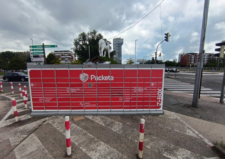 Z-BOX Bratislava, Farského 26 (TPD Euronics)