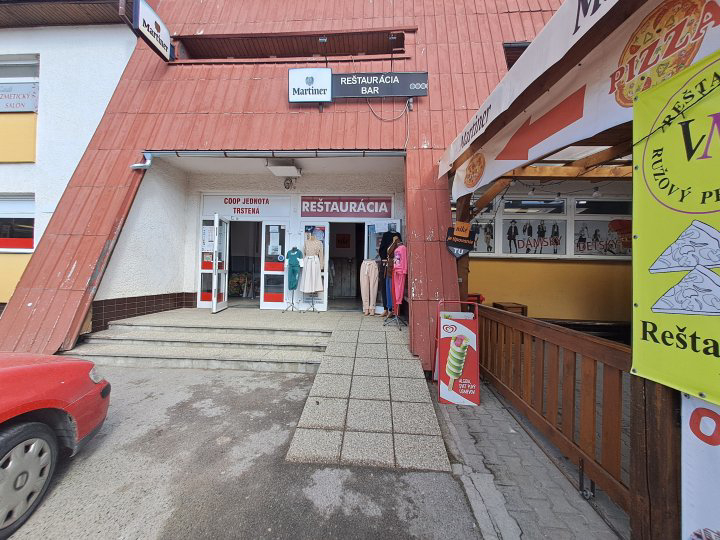 Vitanová, Oravická 84