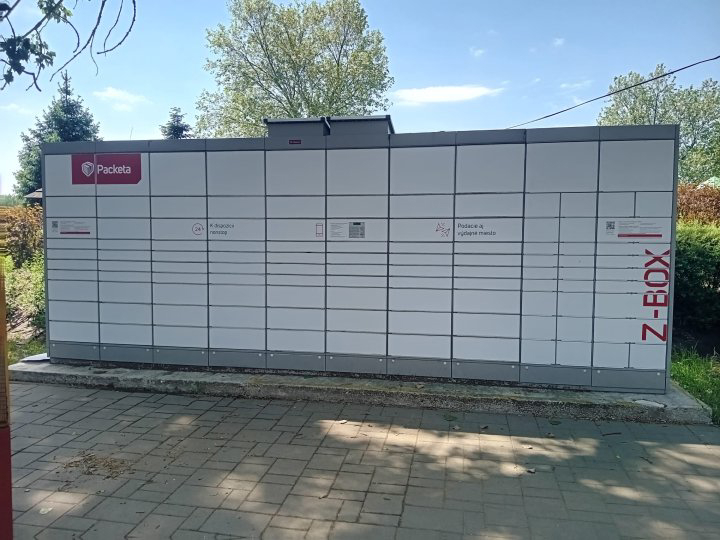 Z-BOX Bratislava, Dvořákovo nábrežie (River Park)
