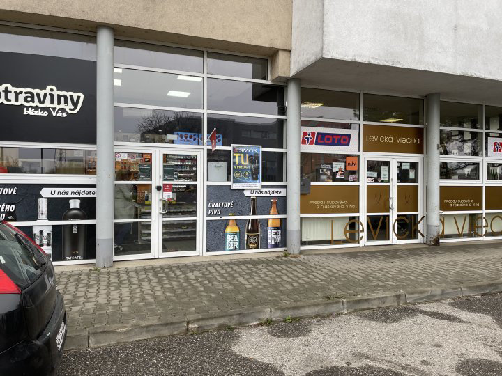 Bratislava-Ružinov, Ulica Planét 17 (Malina)