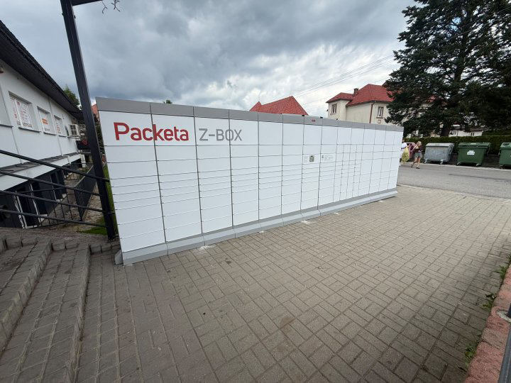 Z-BOX Oravská Jasenica, Pod jednotou 195 (COOP Jednota)