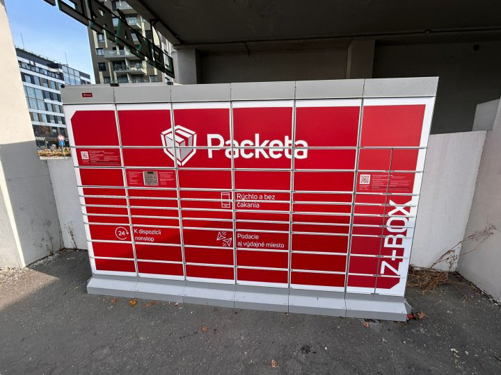 Z-BOX Bratislava, Nobelovo námestie 1 (BILLA)