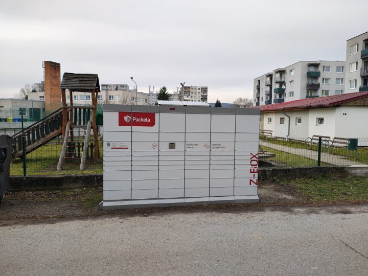 Z-BOX Beluša, Slatinská