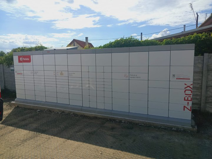 Z-BOX Jakubov, Jakubovské námestie 407/1