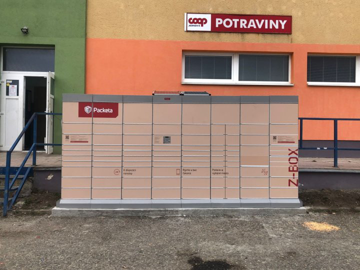 Z-BOX Veľký Slavkov, Veľký Slavkov 79 (COOP Jednota)