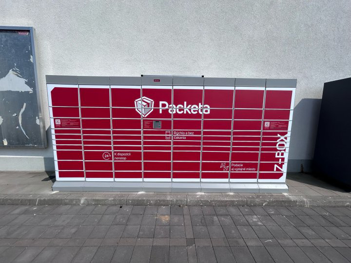 Z-BOX Bratislava, Ametystová 25369/6 (Lidl)