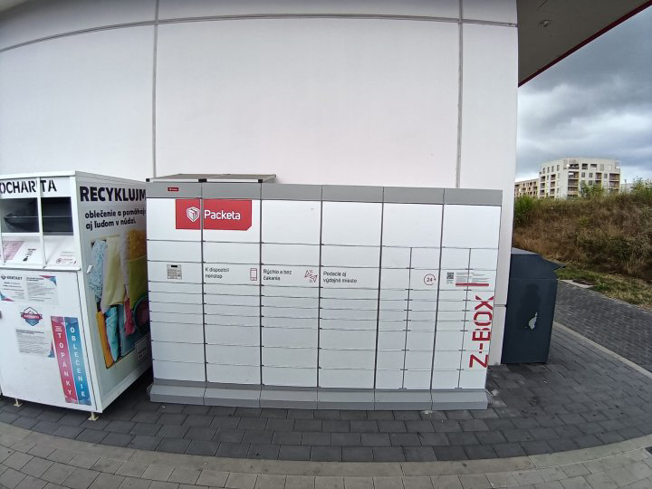 Z-BOX Bratislava, Tomislava P. Kolakoviča 1A /7445 (Kaufland)