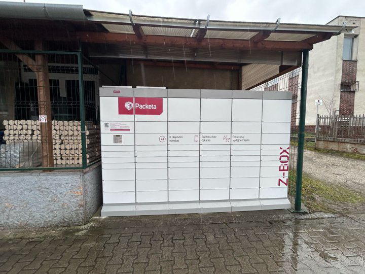 Z-BOX Farná, Farná 578