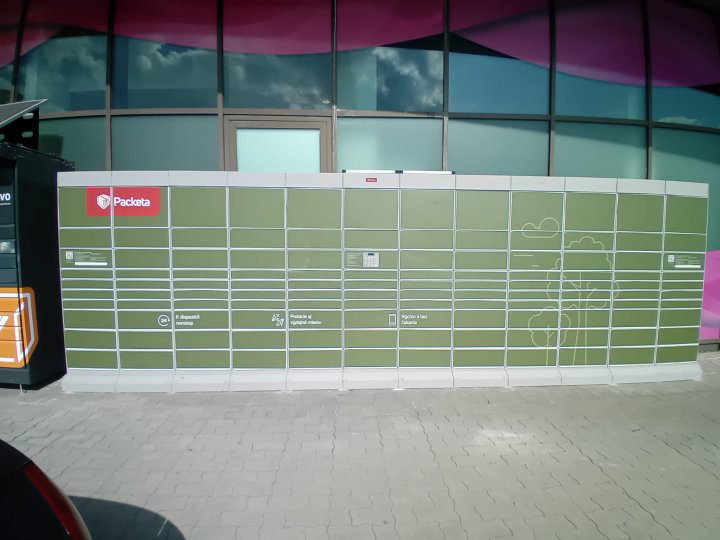 Z-BOX Bratislava, Staré Grunty 24 (OC Cubicon - zelený)
