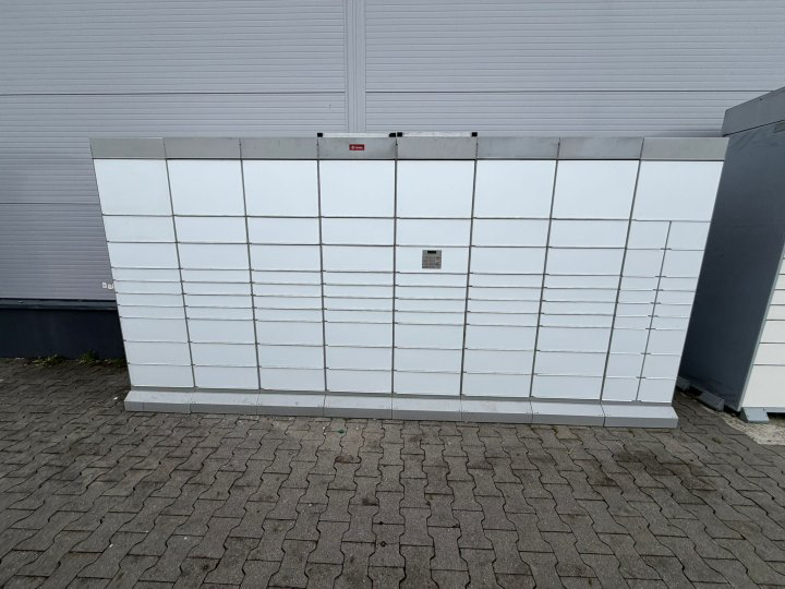 Z-BOX Bratislava, Cesta na Senec 2 (TESCO)