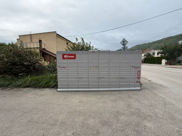 Z-BOX Teplička nad Váhom, Fatranská 718/54 (COOP Jednota)