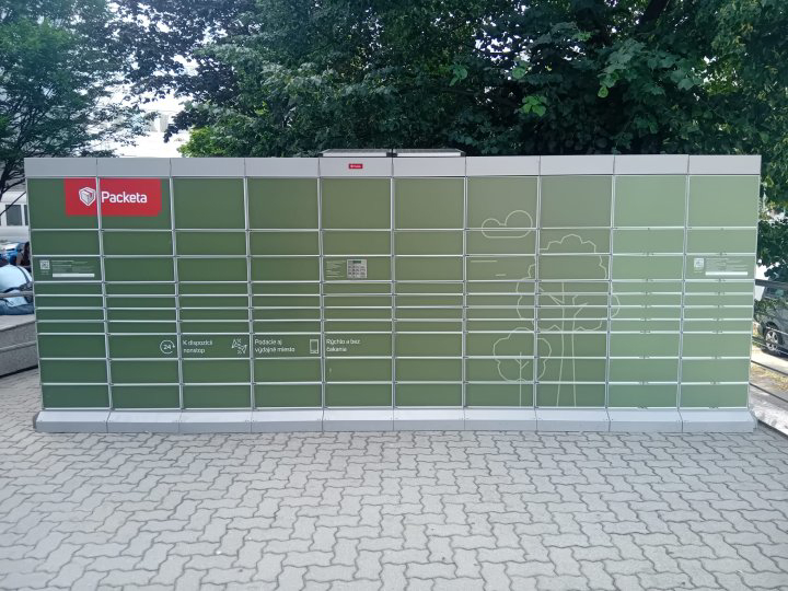 Z-BOX Bratislava, Prievozská 6A (terasa)