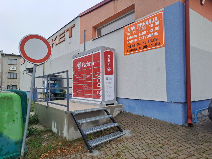 Z-BOX Prašice, 1. mája 155 (COOP Jednota)