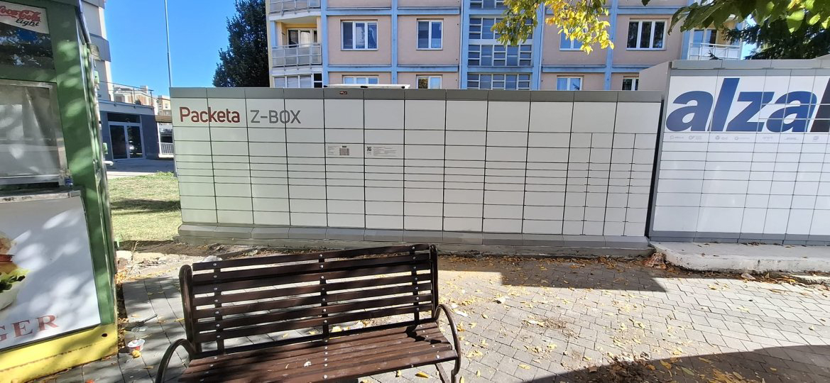 Z-BOX Banská Bystrica, Námestie Slobody