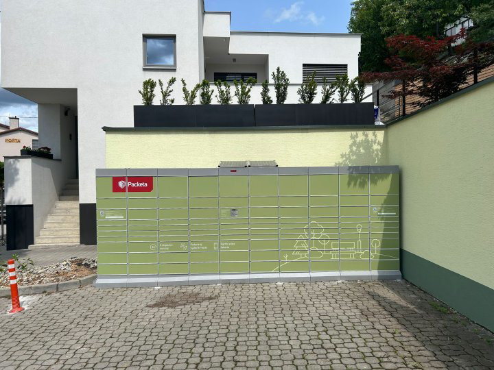 Z-BOX Žilina, Námestie Hrdinov 295/5
