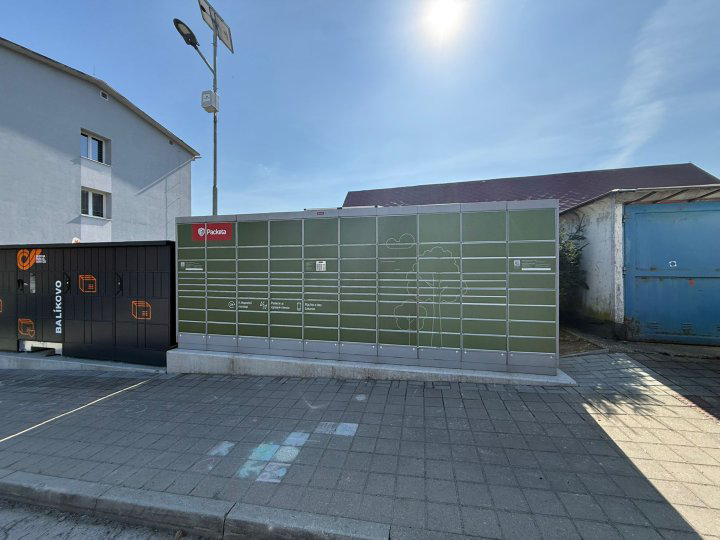Z-BOX Novoť, Novoť 300