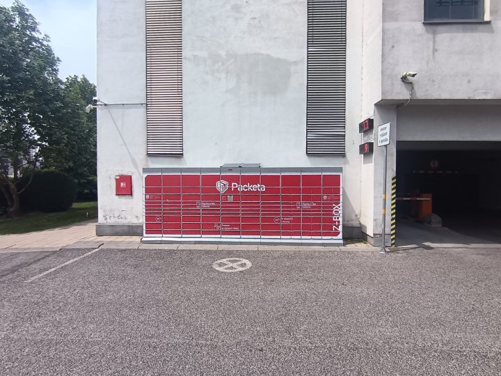 Z-BOX Bratislava, Plynárenská 7 (BBC5)