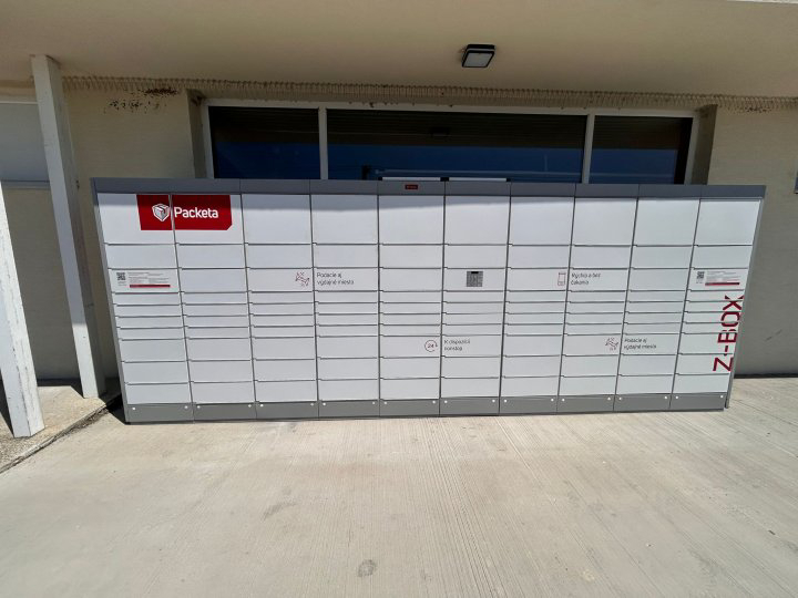 Z-BOX Kajal, Hlavná 20 (COOP Jednota)