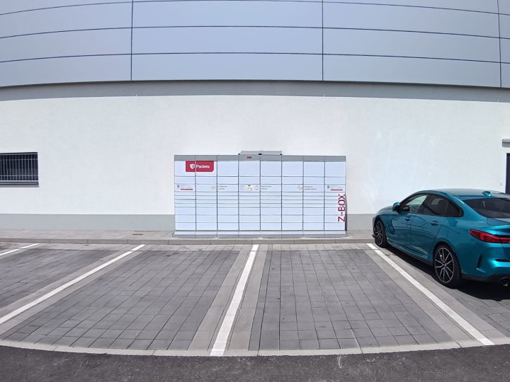Z-BOX Hlohovec, Slovenského národného povstania (Lidl)