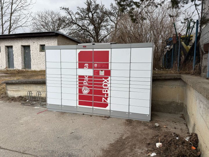 Z-BOX Kunerad, Kunerad 141 (COOP Jednota)