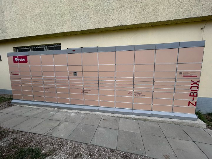 Z-BOX Bratislava, Kubačova 7536/1A