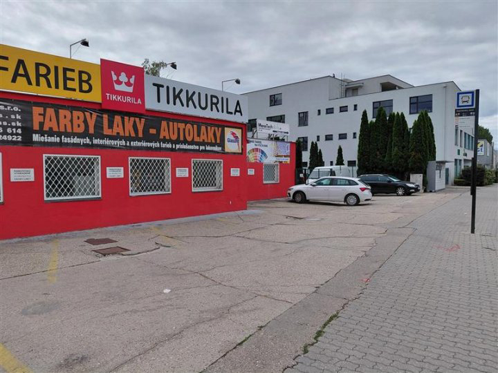 Bratislava-Petržalka, Kopčianska 13