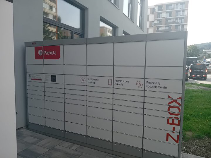 Z-BOX Bratislava, Račianska 77d 