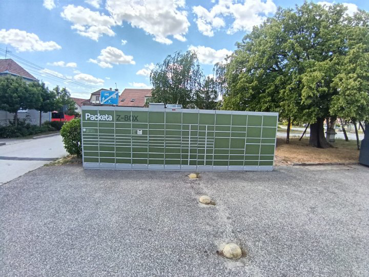 Z-BOX Dubová, Hlavná 62