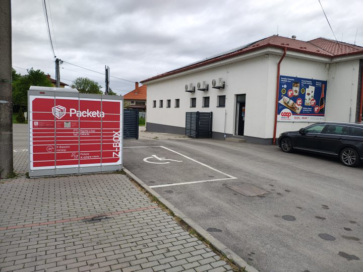 Z-BOX Okoč, Hlavná ulica 833