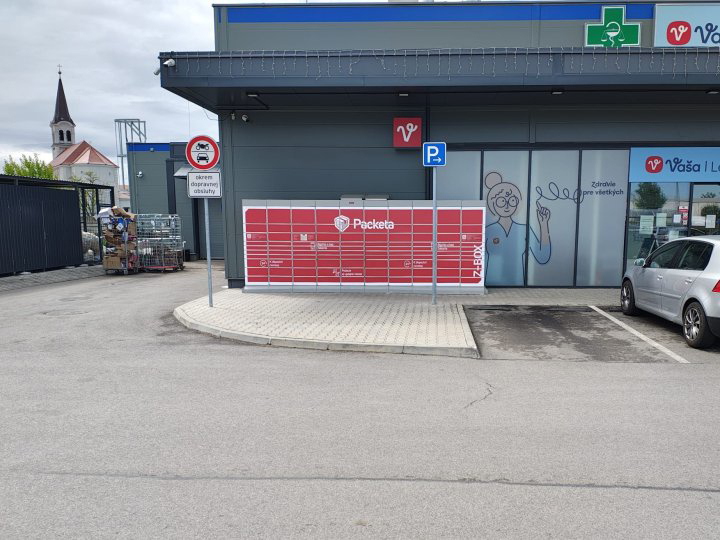 Z-BOX Zlaté Klasy, Prievozská cesta 930/39