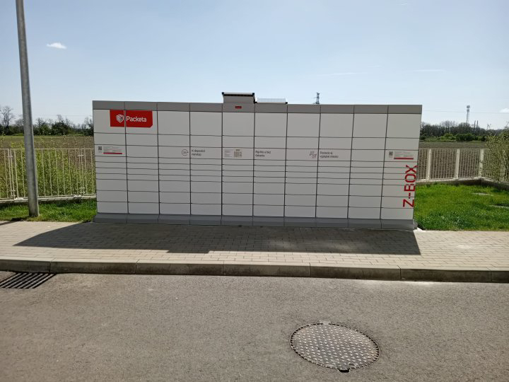 Z-BOX Bratislava, Labutia 9