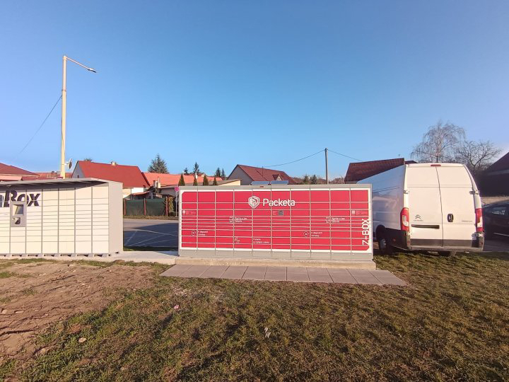 Z-BOX Holíč, Bratislavská ulica (WASHMANIA)