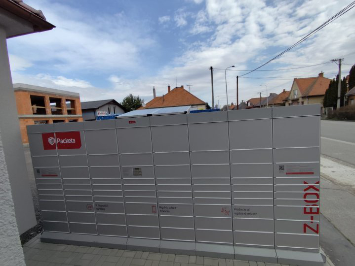 Z-BOX Zlaté Moravce, Továrenská 848/13