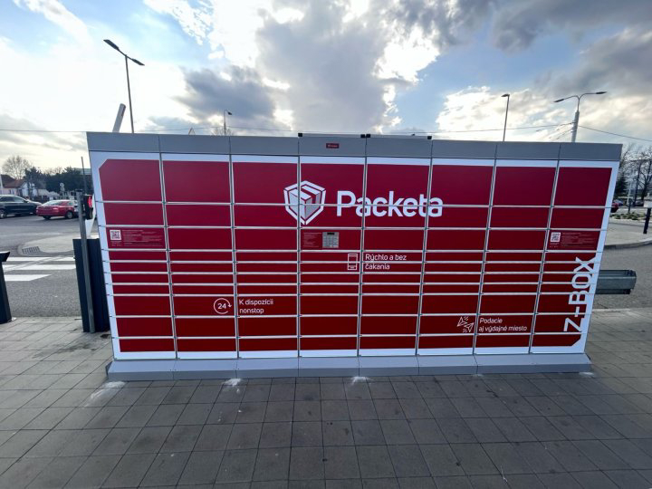 Z-BOX Bratislava, Karloveská 6183 (Lidl)