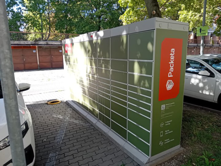 Z-BOX Bratislava, J. Cígera-Hronského 1636/20