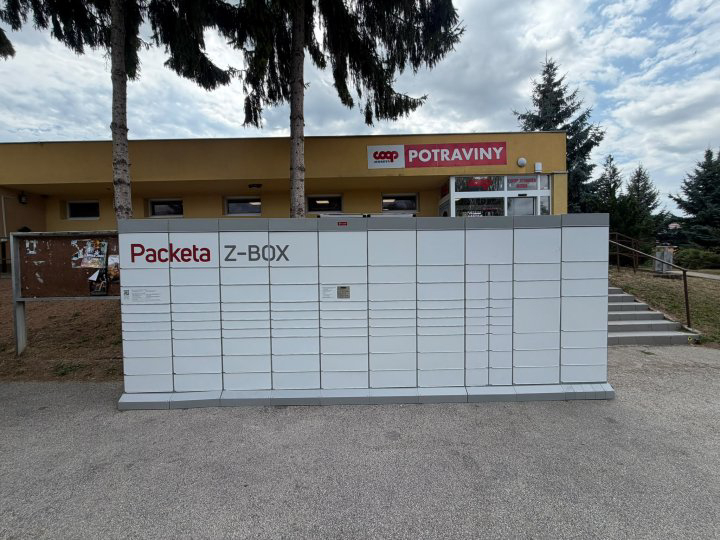 Z-BOX Hostie, Hostie 232 (COOP Jednota)