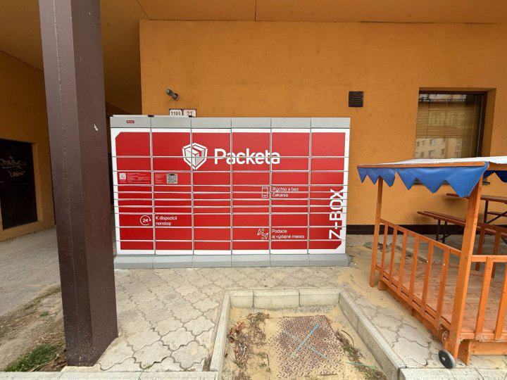 Z-BOX Levice, Textilná 21