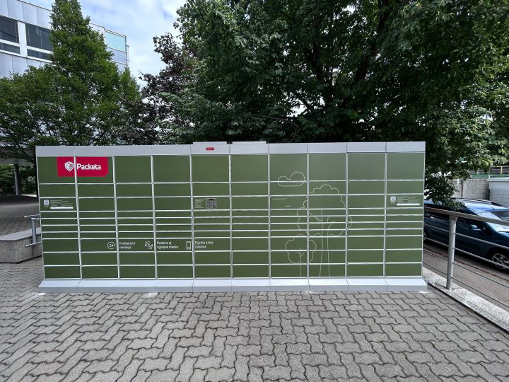 Z-BOX Bratislava, Prievozská 6A (terasa)