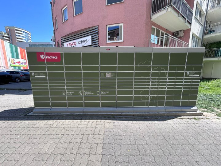Z-BOX Bratislava, Kresánkova 7
