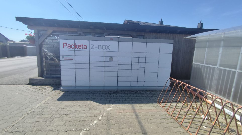 Z-BOX Mostová, Mostová 440 (COOP Jednota)