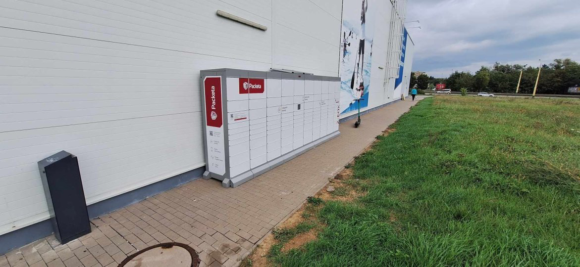 Z-BOX Košice, Pri prachárni 2 (DECATHLON CASSOVIA)