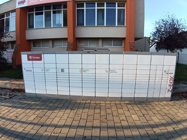 Z-BOX Veľká Mača, Trnavská cesta 666 (COOP Jednota)