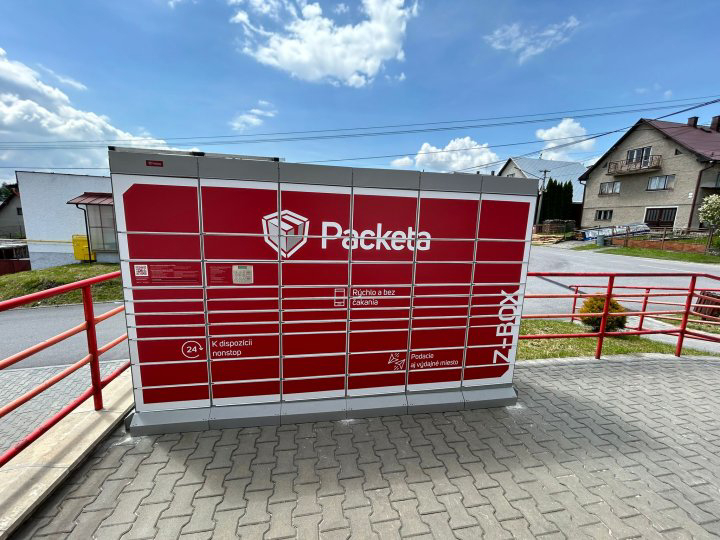 Z-BOX Trstená, Oslobodenia 940/49 (COOP Jednota)