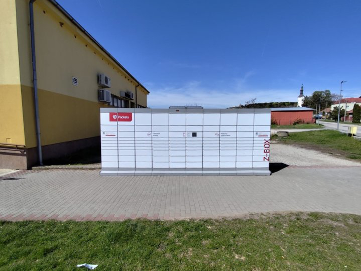 Z-BOX Nitra, Topoľčianska 81/64 (COOP Jednota)
