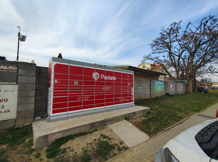 Z-BOX Viničné, Cintorínska 833