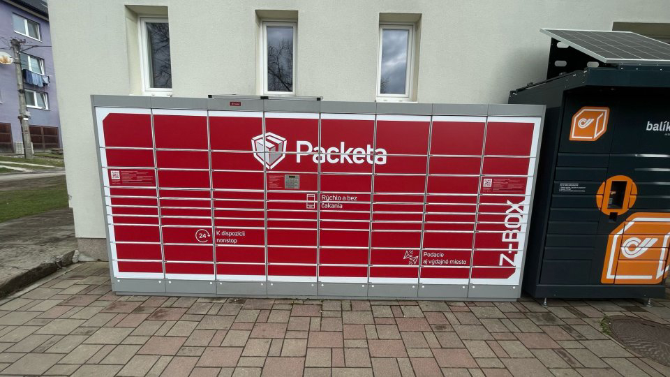 Z-BOX Medzibrod, Námestie hrdinov SNP 1/1
