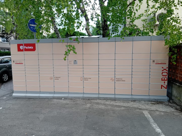 Z-BOX Bratislava, Ondavská 5 (pred rampou)