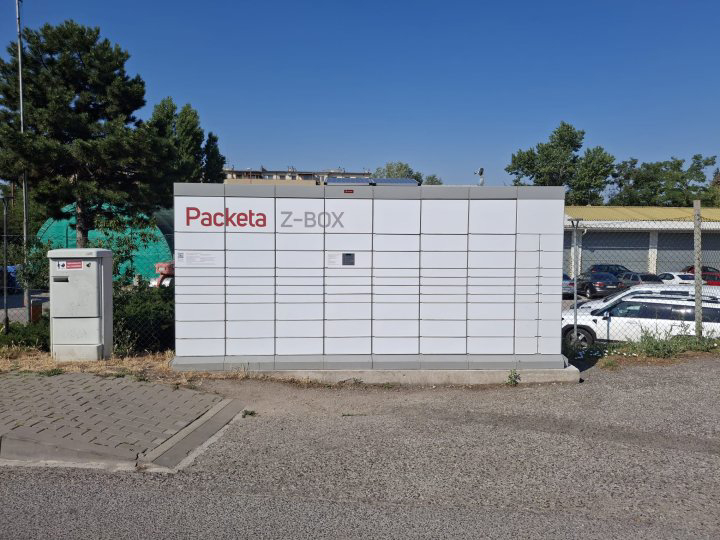 Z-BOX Bratislava, Čučoriedková
